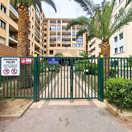 Palm D'azur Standing Presta * Cannes